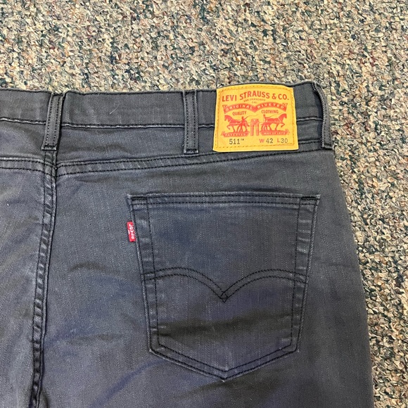 LEVIS 511 new condition. - Picture 3 of 3